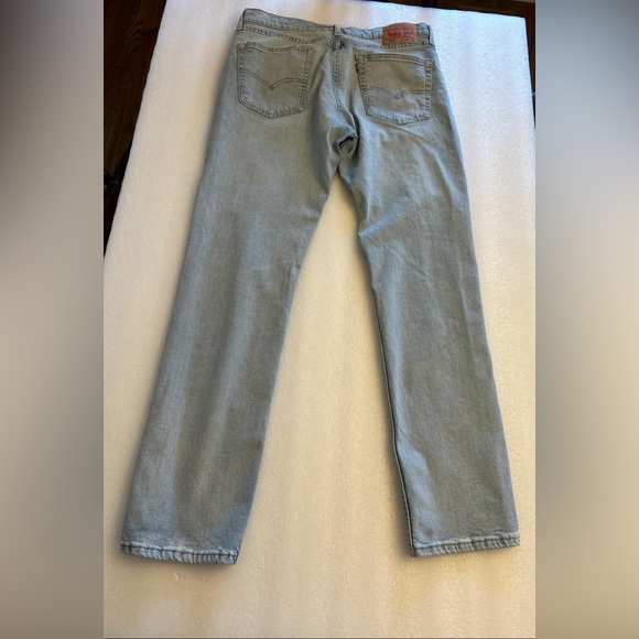 Levi’s 514-1618 Jeans -W 36 L 34 -Zip Up Fly-Light Blue-Straight Leg-Distressed - Picture 7 of 12